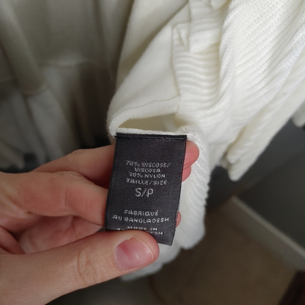2/$30 Suzy Shier Tunic Cardigan - Picture 5 of 6